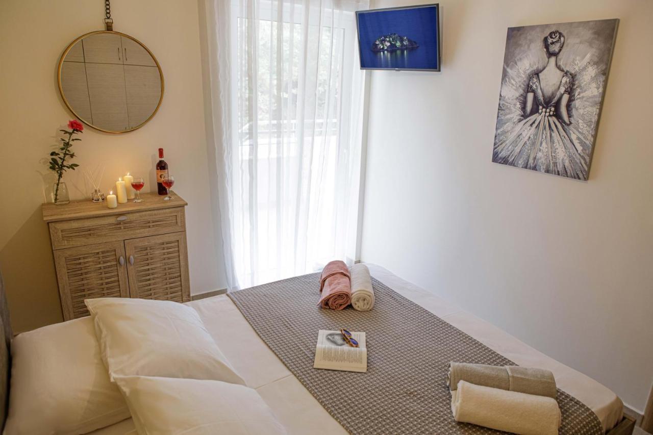 Savvas Apartment Tolón Exteriér fotografie